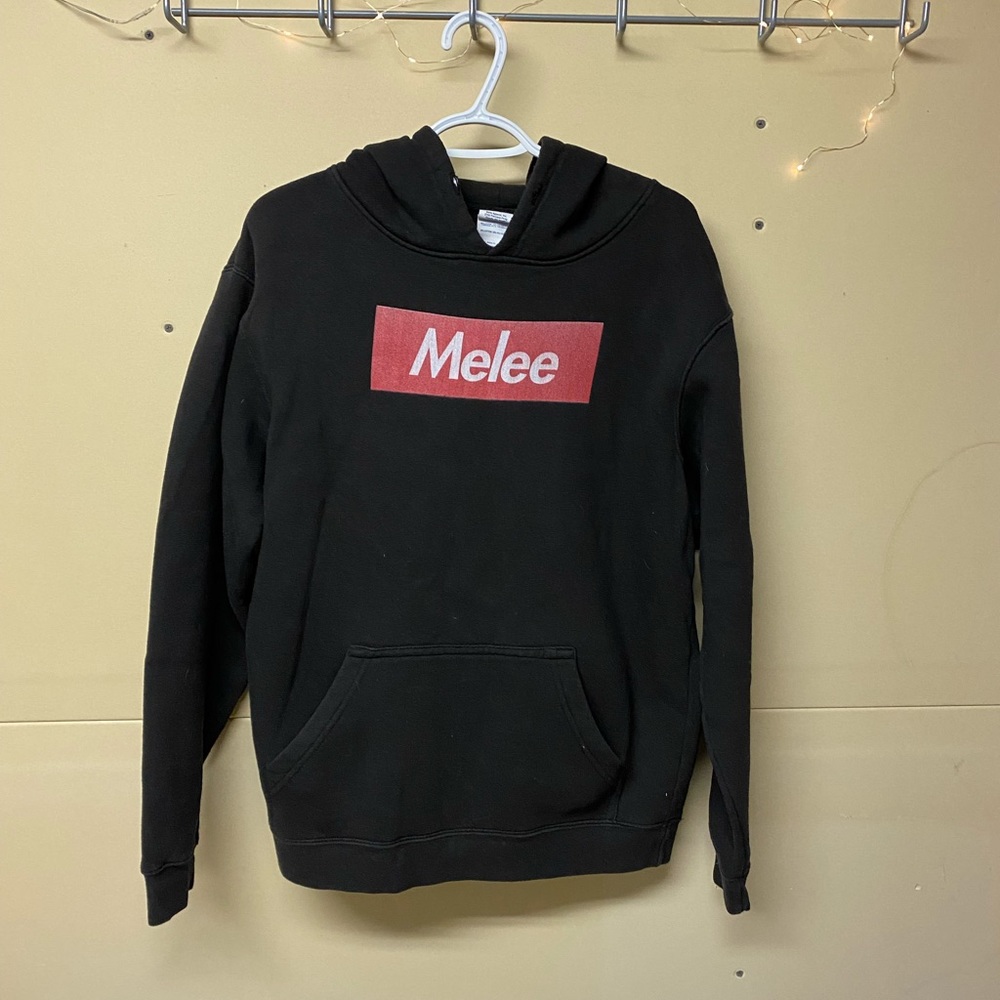 2/$30⚡️- SWEATER | Men’s Melee sweater size large (fits small)